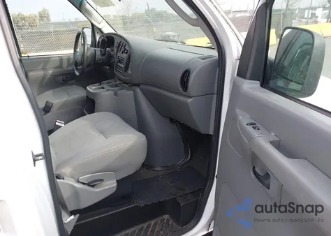 2005 Ford E-150 Commercial/Recreational from USA, damaged, VIN 1FTRE14L45HA18691